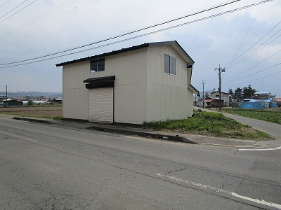 青森県三戸郡南部町大字苫米地焼屋敷8-5