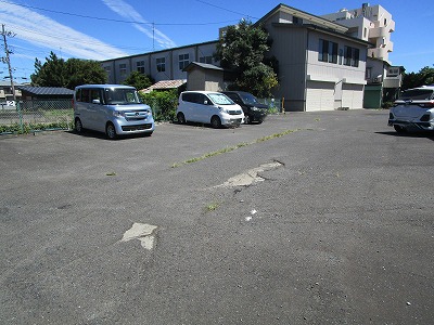 小中野8丁目駐車場